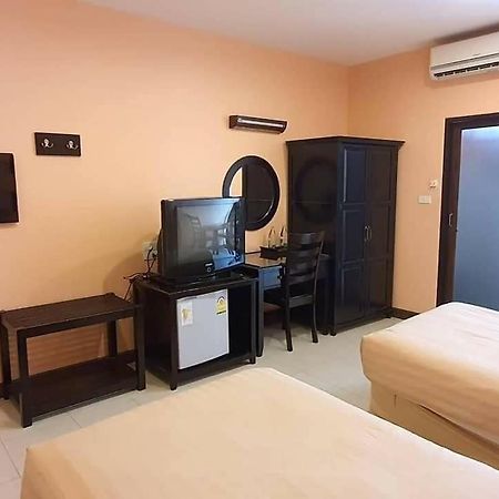 The Victory Hotel Ban Muang Daeng Εξωτερικό φωτογραφία