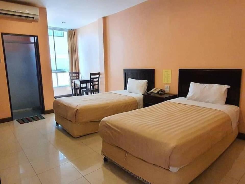 The Victory Hotel Ban Muang Daeng Εξωτερικό φωτογραφία