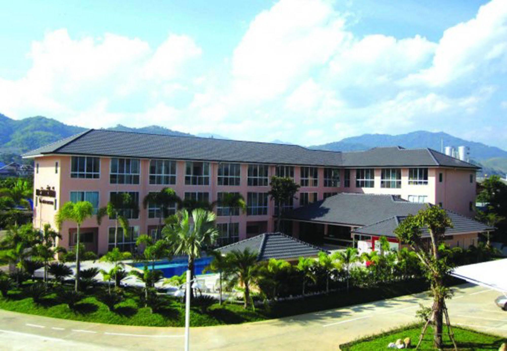 The Victory Hotel Ban Muang Daeng Εξωτερικό φωτογραφία